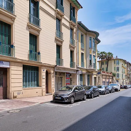 Seaside Classic - Happy Menton